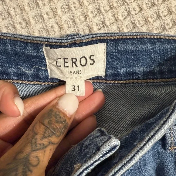 Ceros Stylish Blue Women's Skinny Jeans - Picture 9 of 10